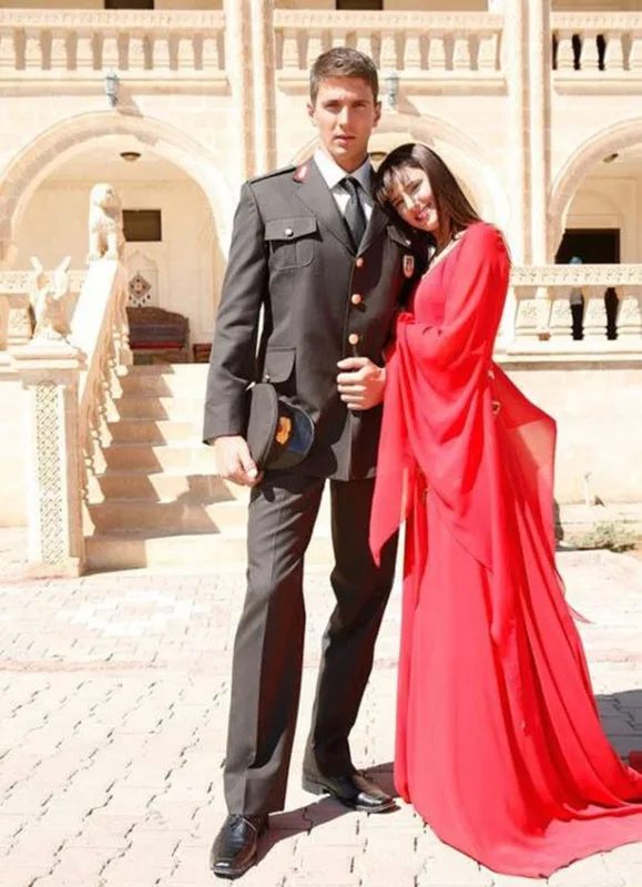 İllər sonra eyni serialda