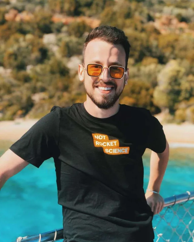 “Bez bebek”in “Emre”si illər sonra