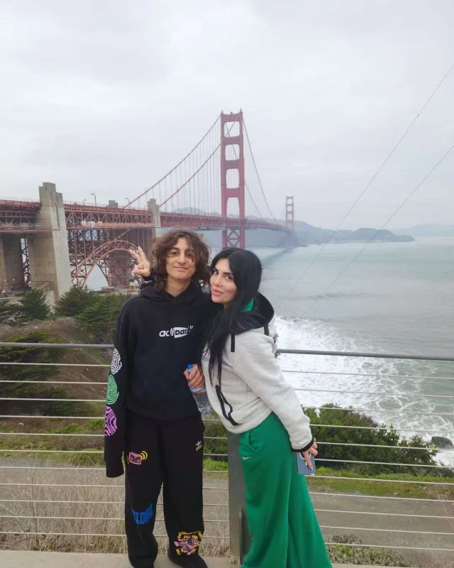 “Bu oğlan həyatımı zindan edib”