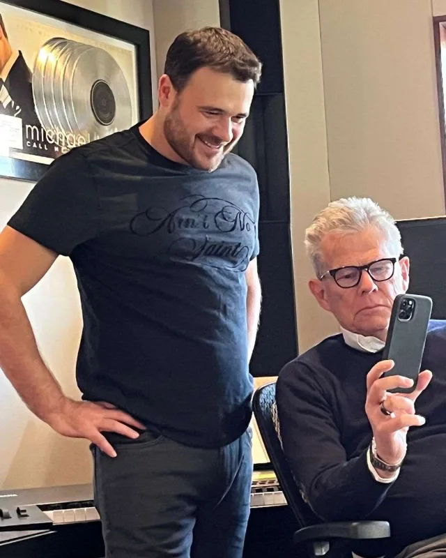 Xalq artisti “Qremmi” mükafatçısıyla bir araya gəldi