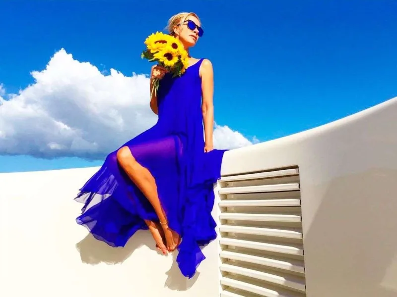 Rus blogerin 153 milyonluq əmlakına həbs qoyuldu