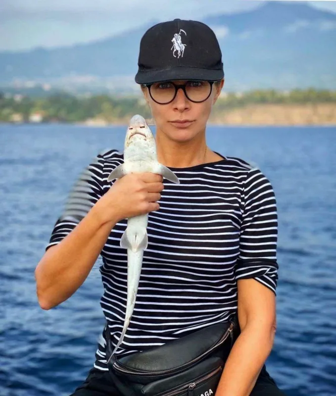 Rus blogerin 153 milyonluq əmlakına həbs qoyuldu