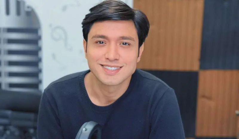 Kazım özünə avtomobil hədiyyə etdi