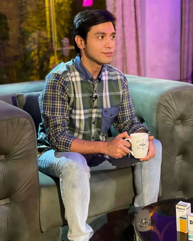 Kazım özünə avtomobil hədiyyə etdi