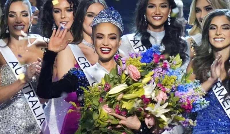 “Kainat gözəli” müsabiqəsinin qalibi seçildi