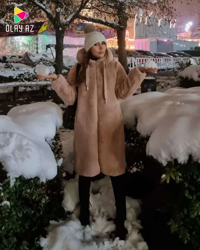 Ella illər sonra...