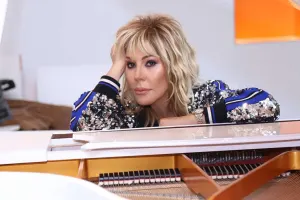 “Vəfasız dünya daha bir dühasını yola saldı”