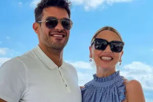 Hadisenin posteri eks-ərinin məkanıyla yan-yana