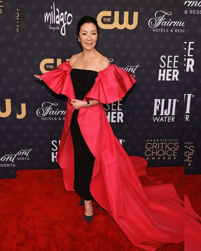 “Tənqidçilərin seçimi”ndə qırmızı xalı ulduzları