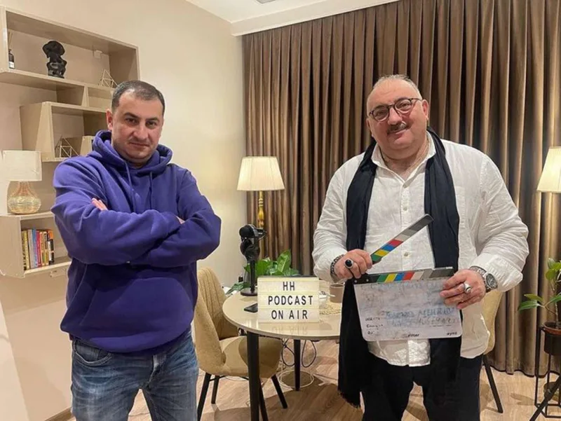 Bəhram səs-küylü fikirlərinə aydınlıq gətirəcək