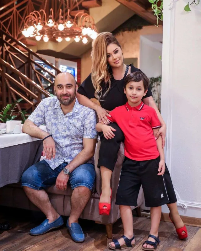 Xatirə əri ilə küsülü imiş