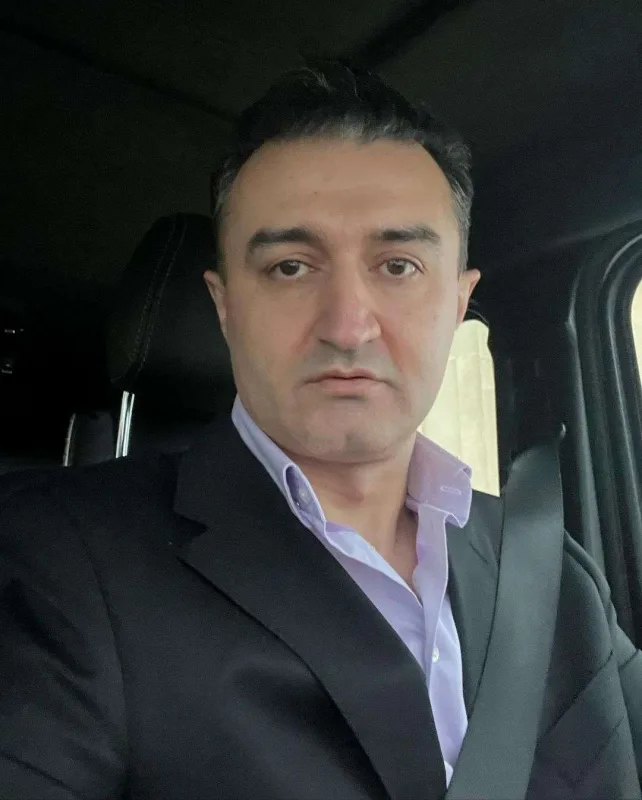 Bellaya bənzəmək üçün estetik etdirdi