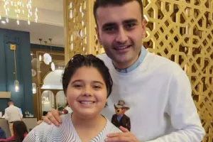 Xalq artistinin oğlu məşhur aşpazla 