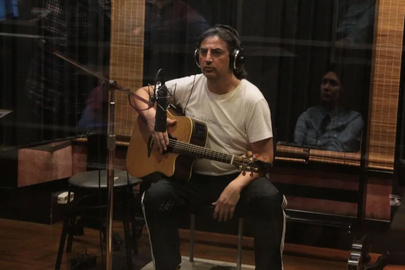 Çelik Bakıda konsert verəcək