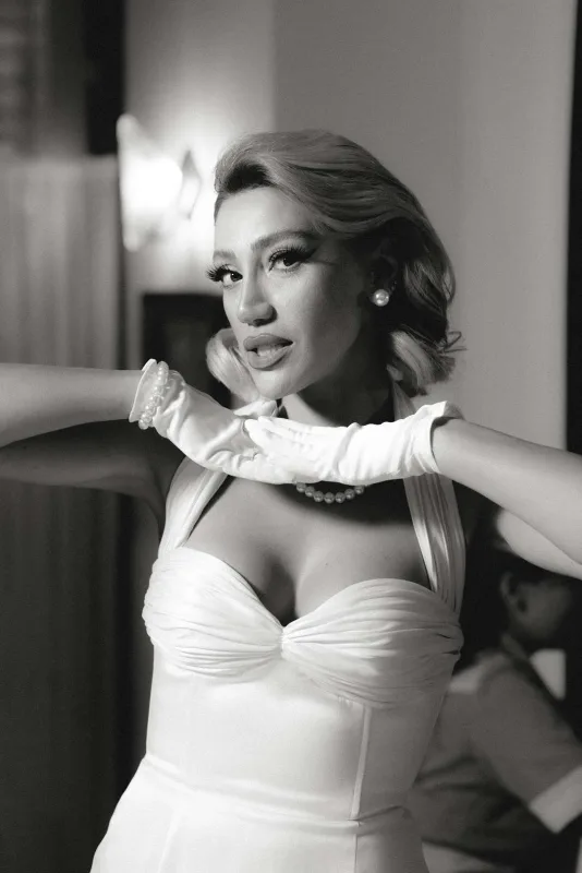 1960-1970-lərdə Röya və Cin...