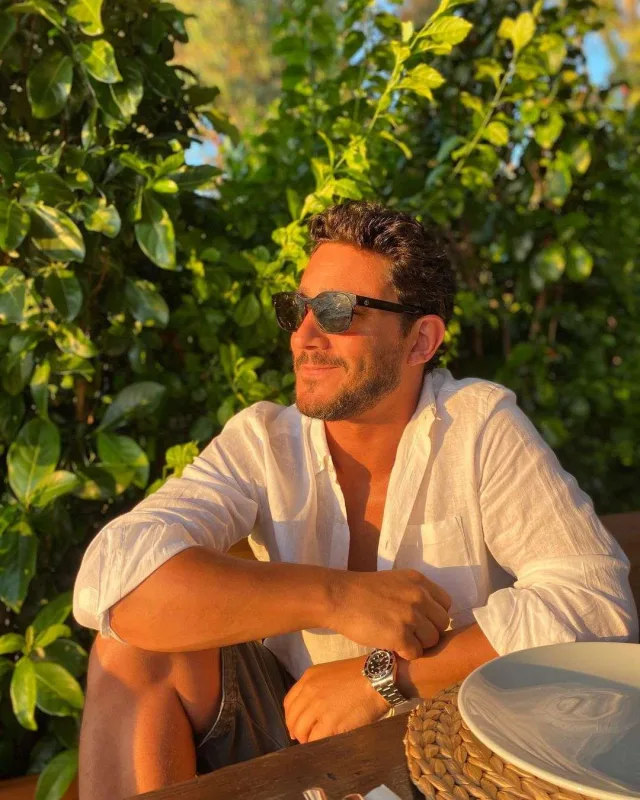 Çağla yeni sevgilisi ilə ilk dəfə görüntüləndi