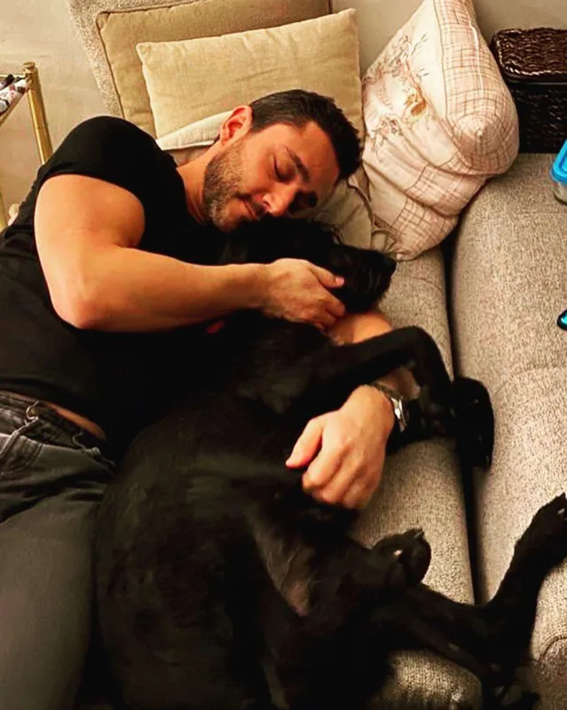 Çağla yeni sevgilisi ilə ilk dəfə görüntüləndi