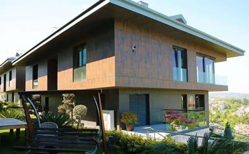 Serdar villasını 92 milyona satışa çıxardı