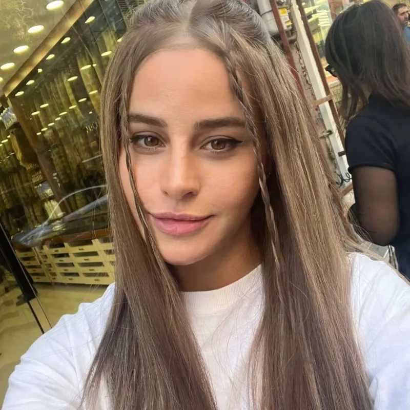 Hülya bu yarışmada münsif olacaq