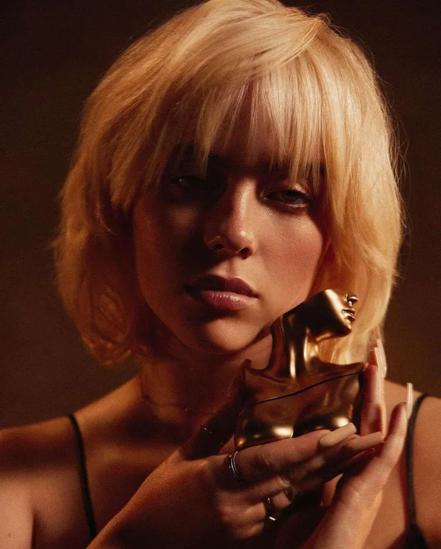 Billi ilə işləməkdən imtina edib...