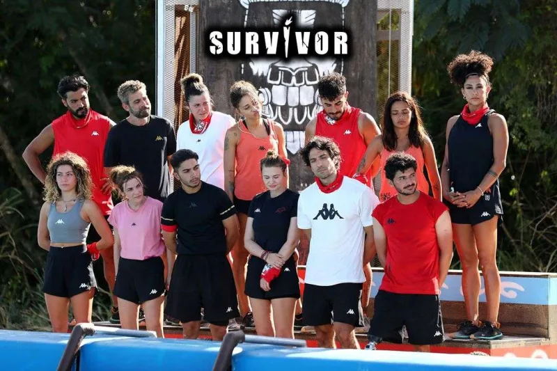 Yusuf adayla vidalaşdı