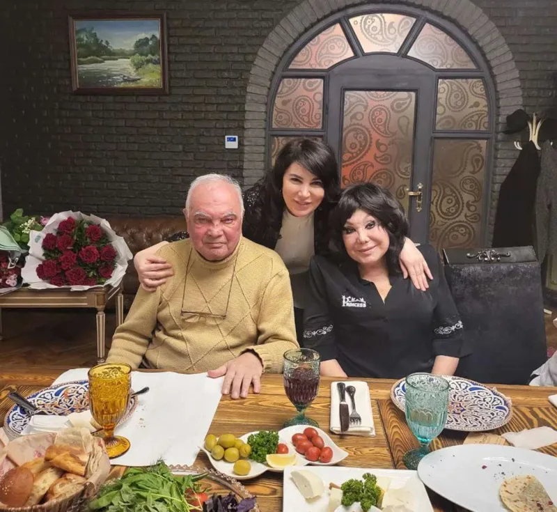 “Azərbaycan mədəniyyətinin iki canlı əfsanəsi”