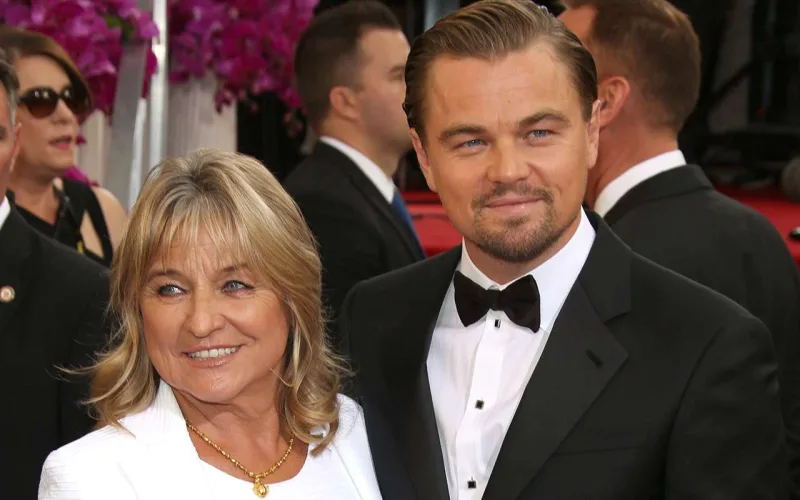 Yeni ilan növünə anasının adını verdi