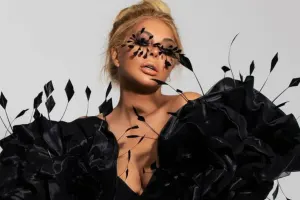 “Hazırda yarıcan vəziyyətdəyəm”