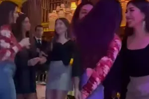 Demet azərbaycanlılarla belə əyləndi