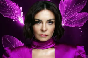 Pərəstişkarı tərəfindən narahat edildi