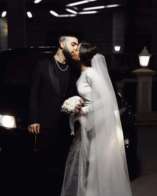 Pasterin yayımlanmamış toy görüntüləri