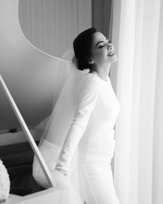 Pasterin yayımlanmamış toy görüntüləri