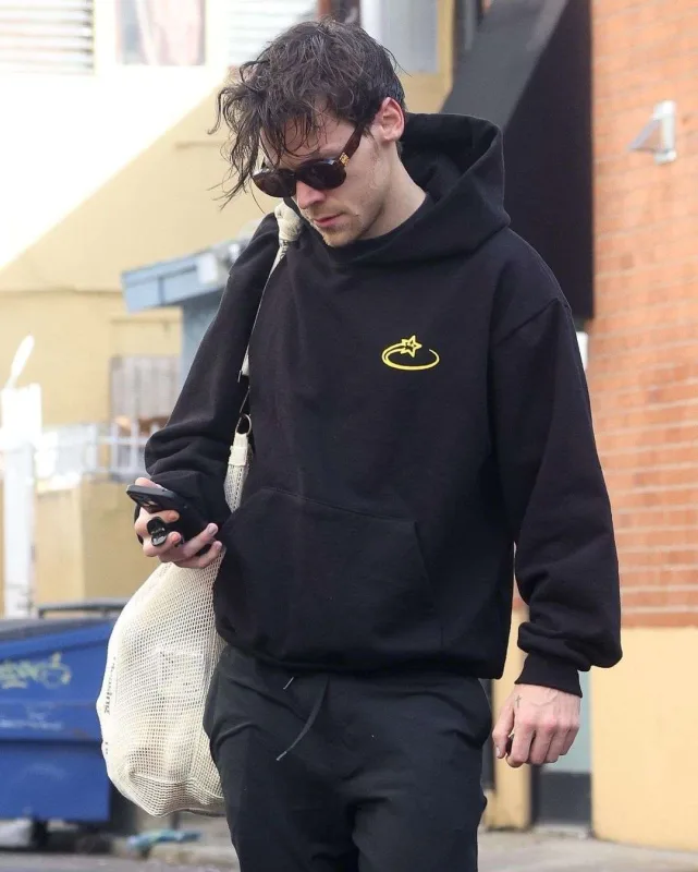 Ayrılsalar da, eyni zalda məşq edirlər