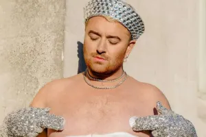 Sem üzünə tüpürən şəxsdən danışdı