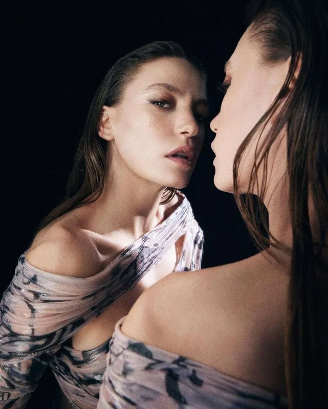 Serenaydan diqqətçəkən fotosessiya