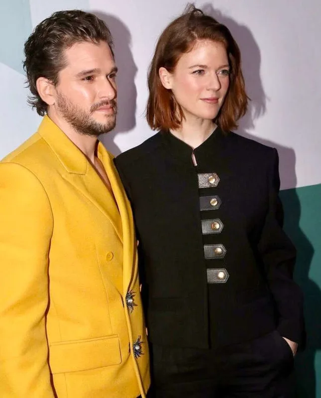 İkinci övladları olacaq