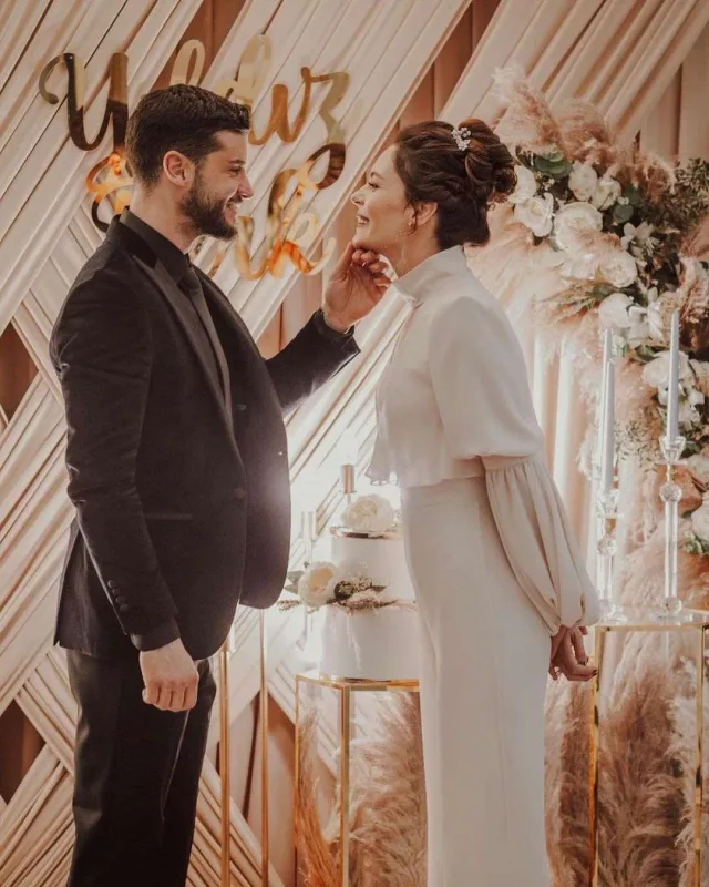 Uşaqları ana bətnində tələf oldu