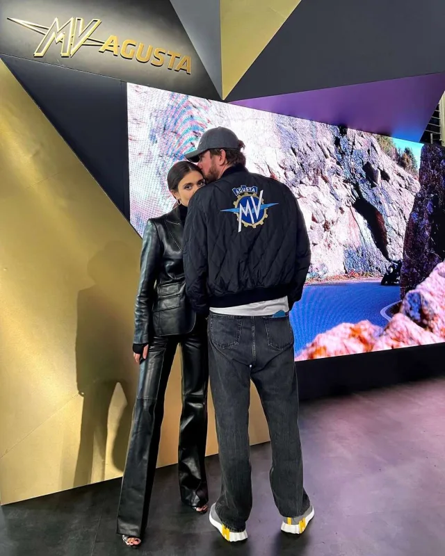 Azərbaycanlı milyarderin oğlu rus jurnalistlə evləndi