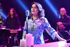 Azərinin konserti zəlzələ səbəbilə ləğv olundu