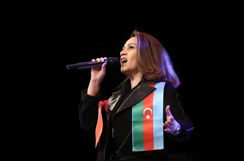 Azərinin konserti zəlzələ səbəbilə ləğv olundu
