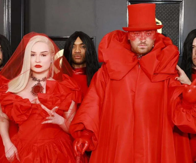 “Qremmi”də qırmızı xalı şuxluğu!