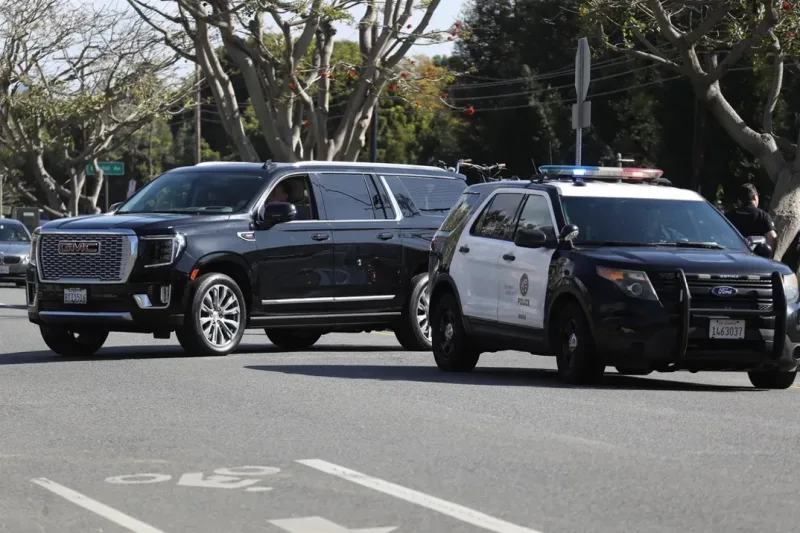 Şvarzenegger qəzaya düşdü