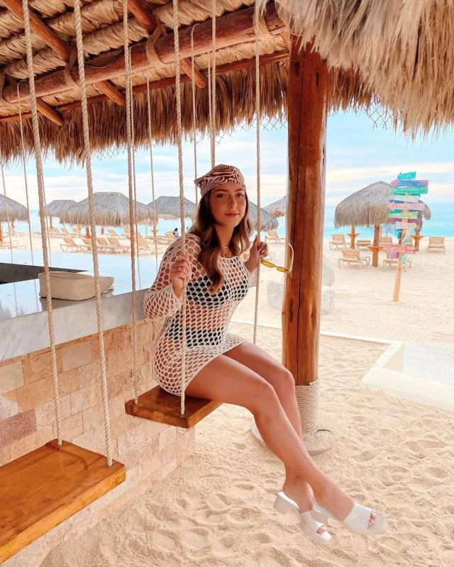 Eminemin qızı 7 il sonra nişanlandı