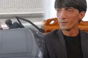 Balaəli mağazaya getmək üçün yolu kəsdi