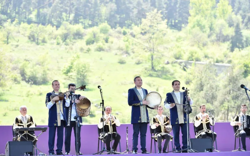 “Xarıbülbül” festivalı bu tarixdə keçiriləcək