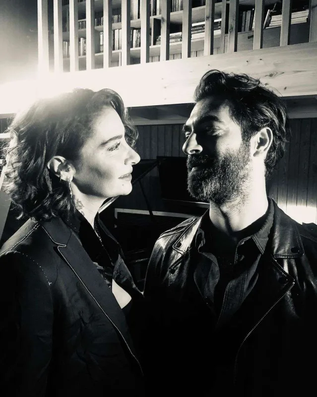 3 uşağın təhsil xərclərini üzərinə götürdülər