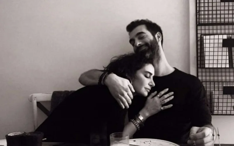 3 uşağın təhsil xərclərini üzərinə götürdülər