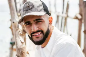 Hüseyn yardım üçün Türkiyəyə getdi