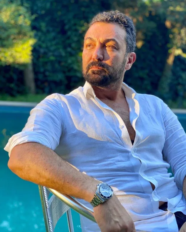 “Kaybolan yıllar”dakı üzüyünü Türkiyə üçün satdı