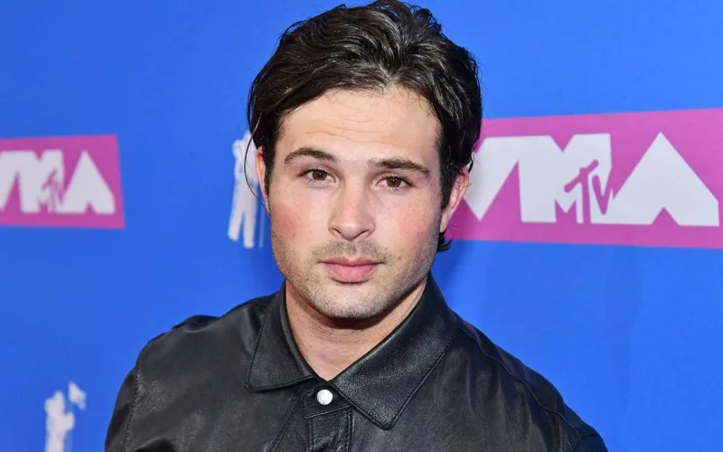 Məşhur aktyor evində ölü tapıldı